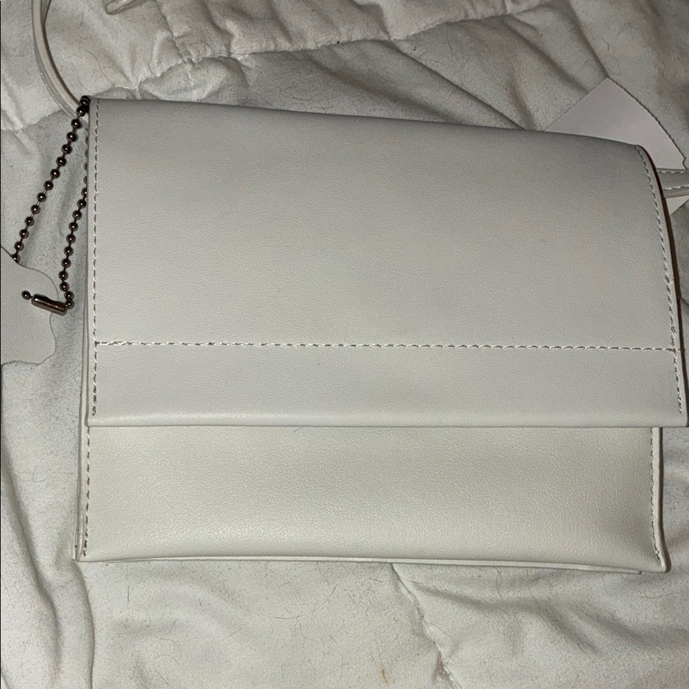 Giani‎ Bernini Cream Leather Clutch